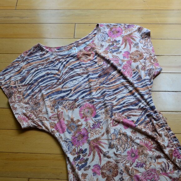 ANTHROPOLOGIE DAILY PRACTICE RUCHED SHORT T-SHIRT TEE KNIT DRESS PINK FLORAL M - Picture 3 of 12